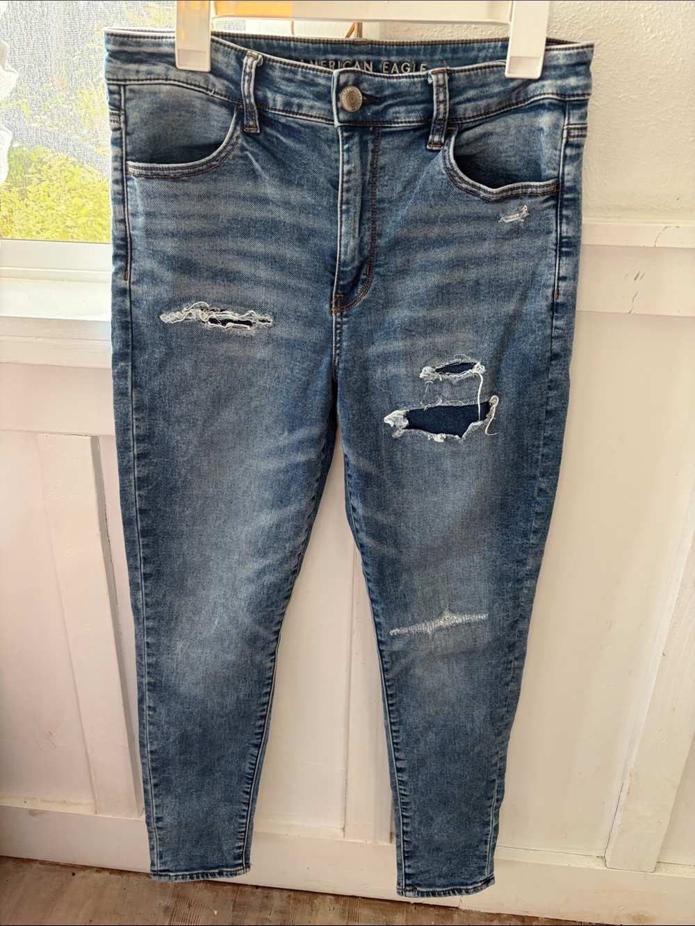 American Eagle Outfitters Women's Distressed Skinny Jeans - Medium Blue